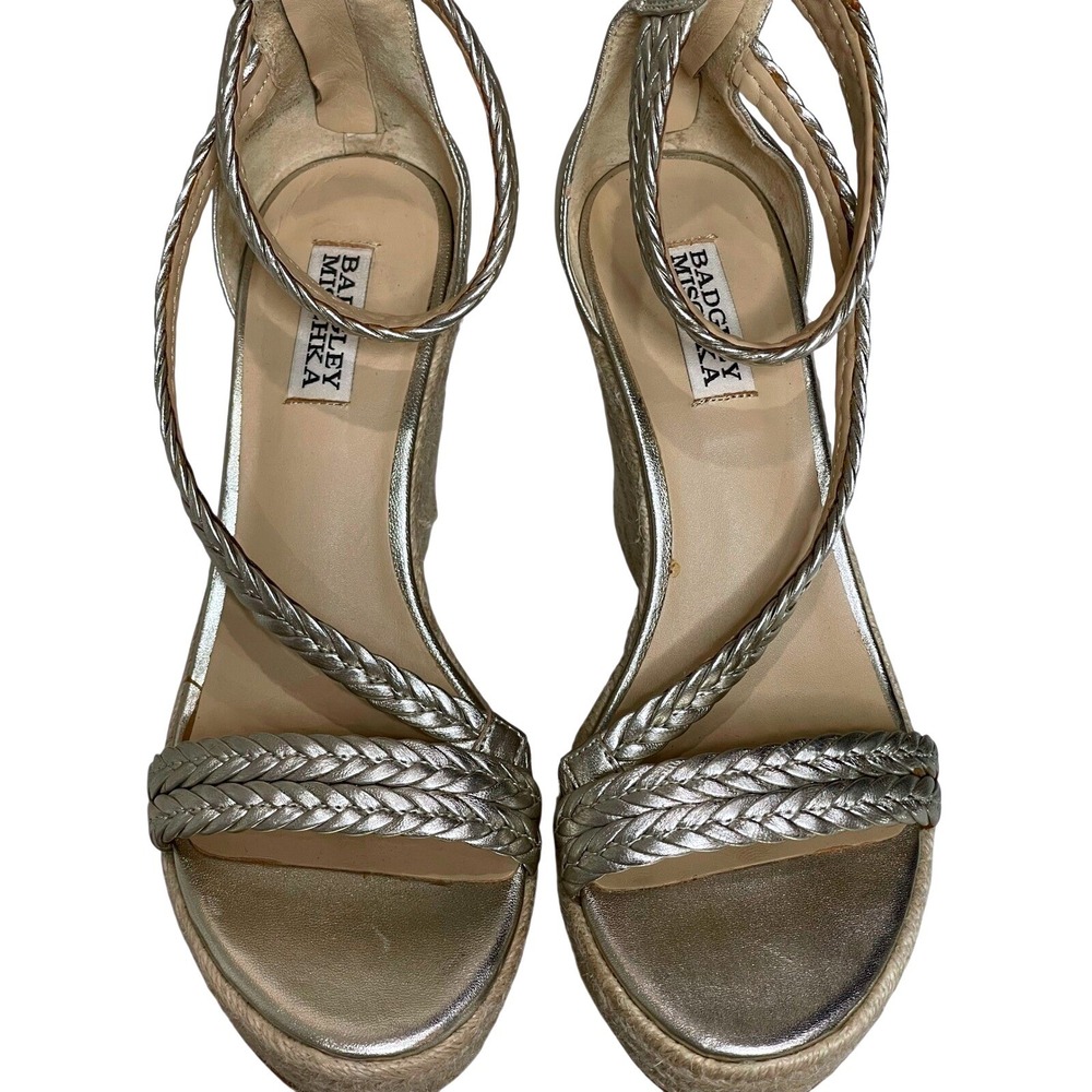 Badgley Mischka Gold Wedge Sandals Size 8 Braided Strappy Espadrille Heels - Picture 10 of 11